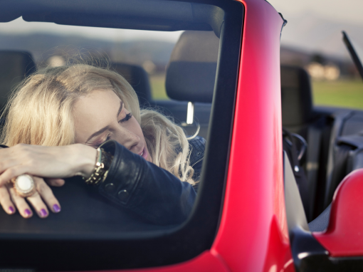 Síntomas de cansancio en la conducción